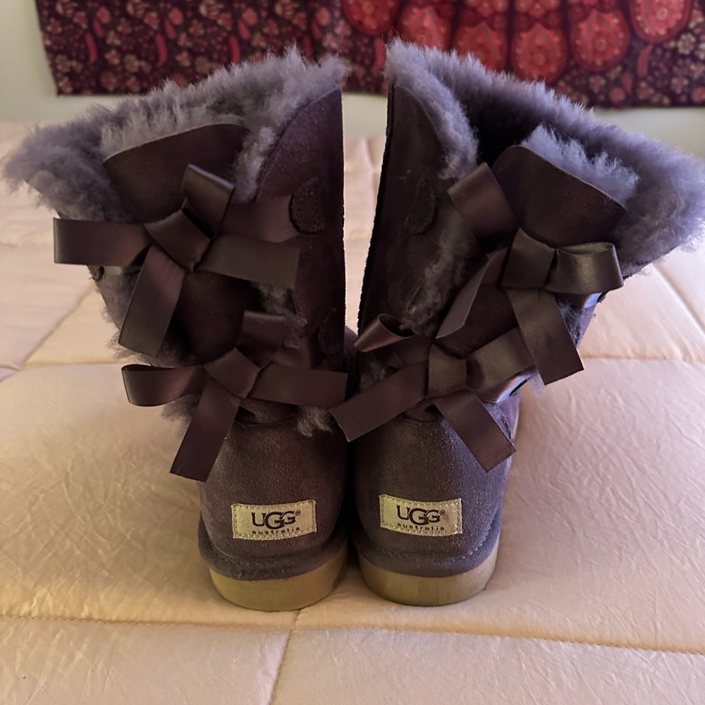 UGG Bailey Bow Boots, Women’s Size 10